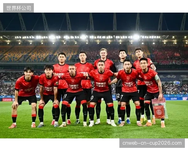 成都蓉城半程仅失13球冠绝中超，稳固的防守是其一骑绝尘的基础。